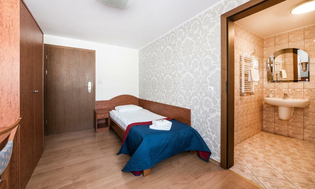 Bed and Breakfast Gosciniec Witomino Gdyně Exteriér fotografie